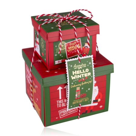 Badeset HELLO WINTER in gestapelten Geschenkboxen